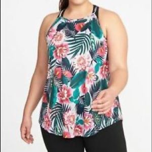 Old Navy Activewear Floral Tank Size M NWOT